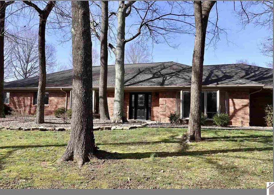 1st image of 1301 Oak Hill Ct