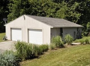 20895 N Uldriks Dr, Battle creek, MI 49017