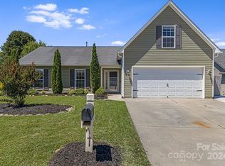 335 W Swift Creek Rd, Fletcher, NC 28732