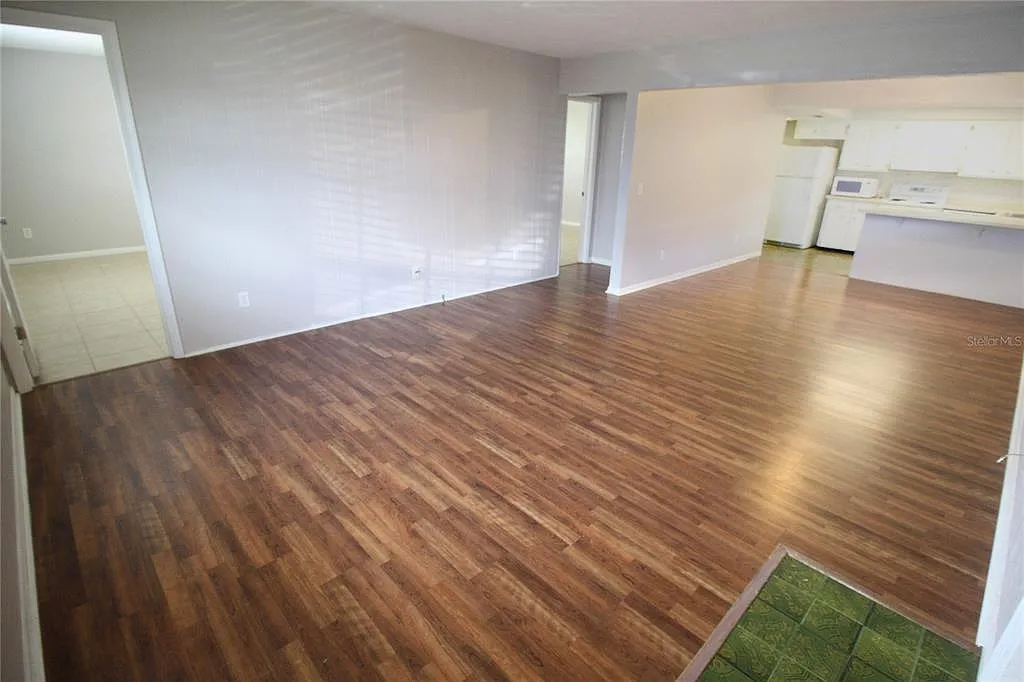 2 bed, 1.0 bath, 1000 sqft, $1,499 — Photo 3