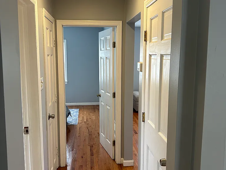 328 Union Ave — Photo 8