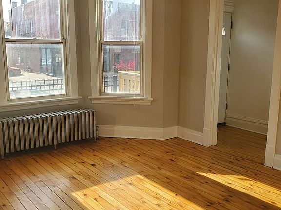 5th image of 3493 N Elston Ave #1
