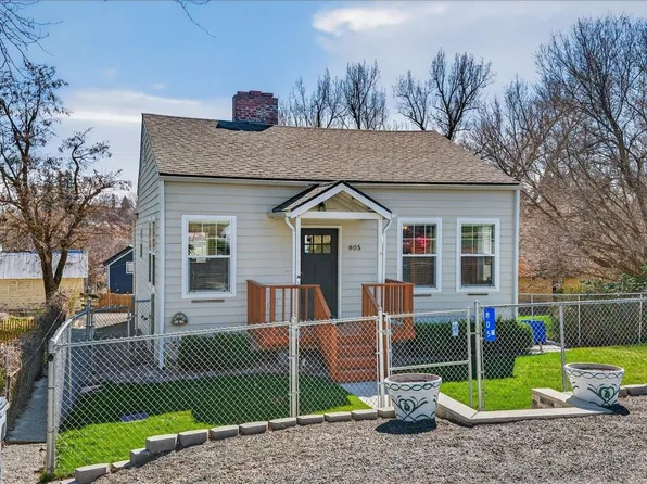 805 Sinclair St, Davenport, WA 99122