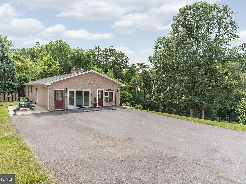 56 Proctor Ln, Falling Waters, WV 25419 Zillow