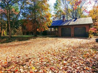 9688 Stoops Rd, Dillsboro, IN 47018