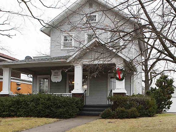 3rd image of 315 S Iowa Ave