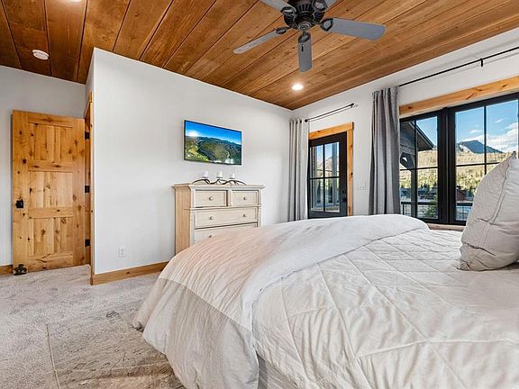 15th image of this home