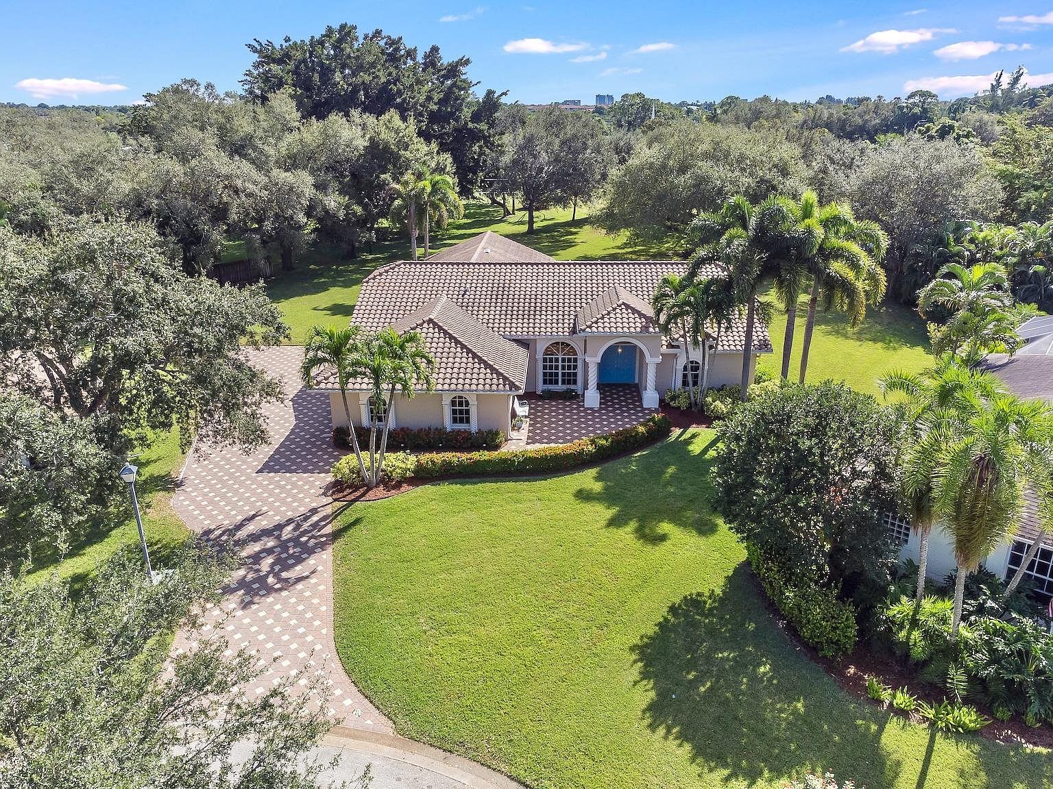 8777 Banyan Cove Cir, Fort Myers, FL 33919 Zillow