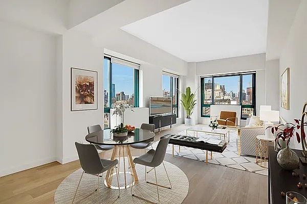 1st image of 1 Irving Pl APT G29d