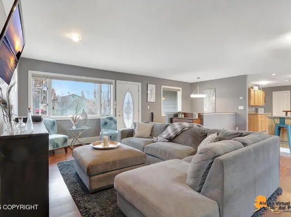 11800 Northern Raven Dr, Anchorage, AK 99516