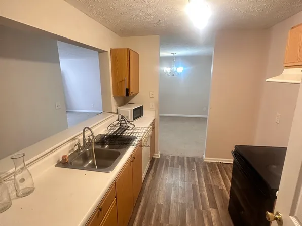 3219 Fairington Dr, Lithonia, GA 30038