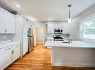 21 Caledonia Ave #21, Quincy, MA 02169