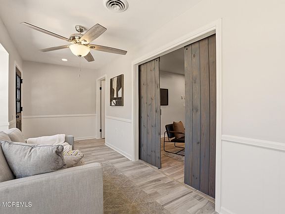 5th image of 23B Portsmouth Street