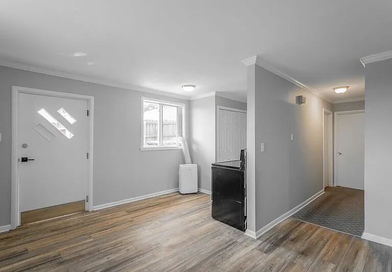 719 McGowan Ave — Photo 3