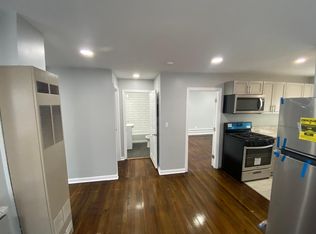 11 Peter St APT 2, Providence, RI 02904