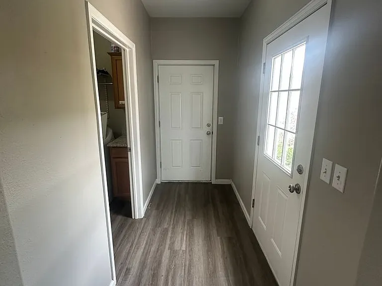 6593 Gelbvieh Rd — Photo 3