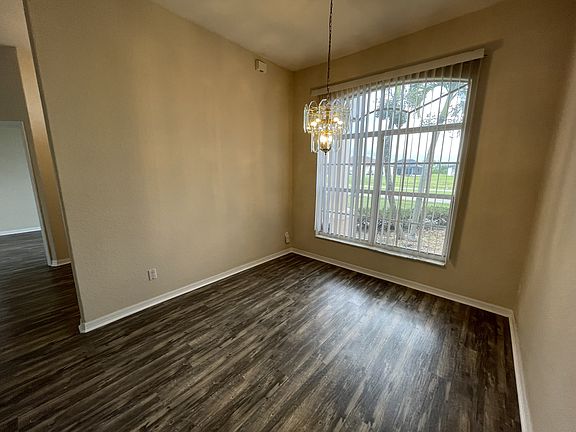 5th image of 1804 El Dorado Blvd N