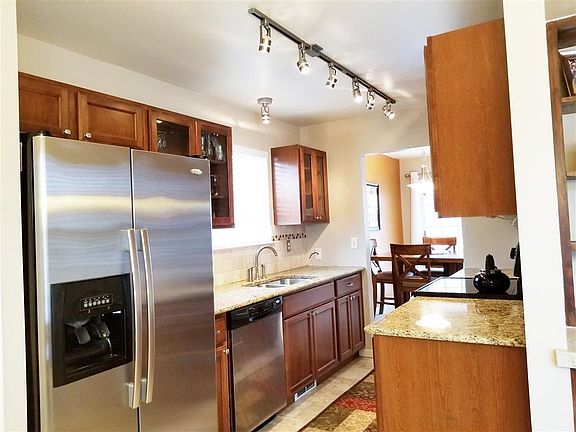 3rd image of 6319 Ferraina Dr