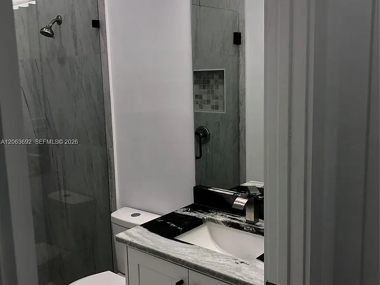 4568 Golfview Blvd #1 — Photo 15