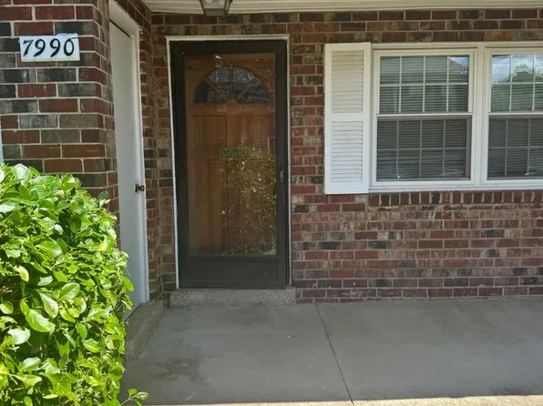 7990 Lakecrest Dr, Greenbelt, MD 20770