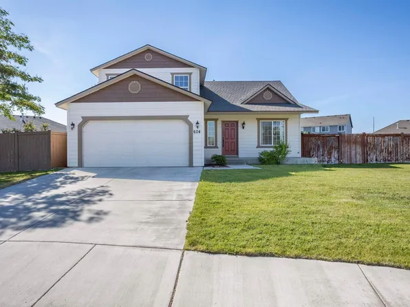 604 Panorama Ct, West Richland, WA 99353