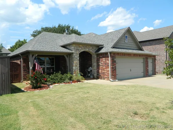 414 S Buffalo Ave, Skiatook, OK 74070