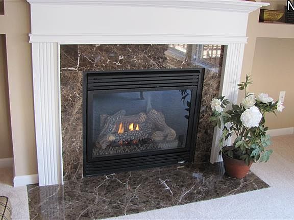 4th image of 835 Stonewater Dr