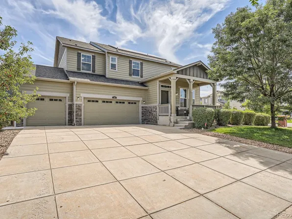 150 N Newbern Way, Aurora, CO 80018