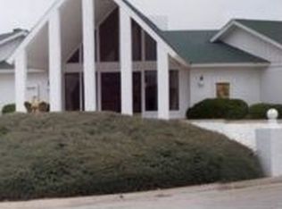 8701 Lake Country Dr, Fort Worth, TX 76179