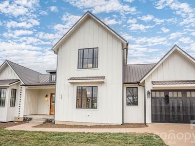 241 Westridge Farm Rd, Asheville, NC, 28804