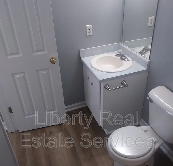 833 Ann Dr — Photo 11
