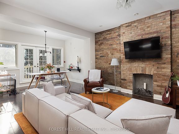 2nd image of 105 Balmoral Ave