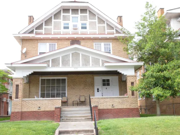 820 12th Ave #4, Huntington, WV 25701