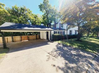 625 Carson Rd, Saint Louis, MO 63135