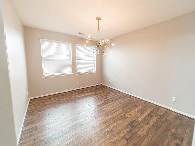 13303 Davenport Hills Ln — Photo 12