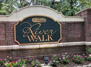 290 Riverwalk Way #P169, Clifton, NJ 07014