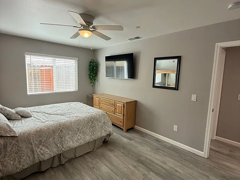 New Furnished 3 Bedroom 2 Bath home — Photo 10