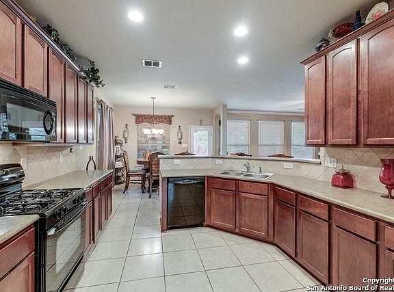 4th image of 12414 Corsicana Ml