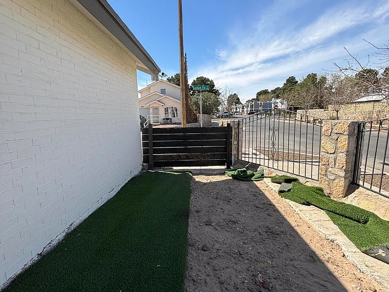 9101 Lacebark Elm Dr — Photo 15