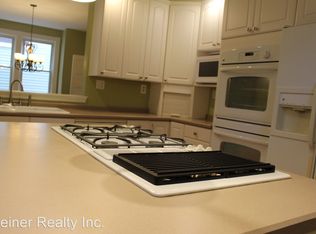 428 Maple Ave, Swissvale, PA 15218