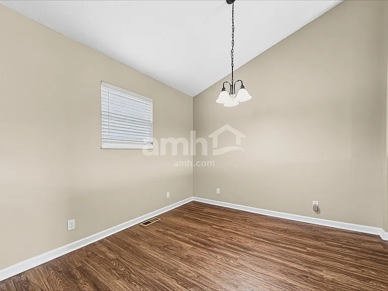 123 Flagstone Way Dr — Photo 5