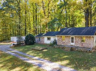 419 Mine Rd, Asbury, NJ 08802