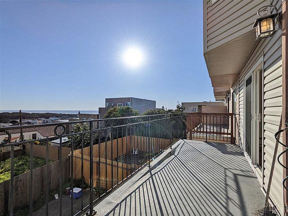 3rd image of 7221 Geary Blvd