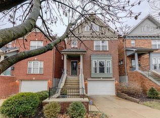 2123 Franz Park Ln, Saint Louis, MO 63139