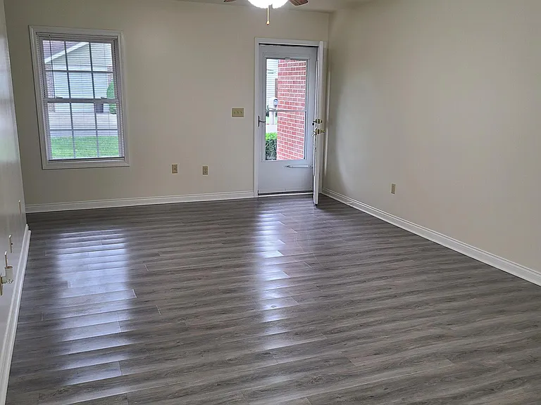 14 Cornerstone Dr — Photo 6