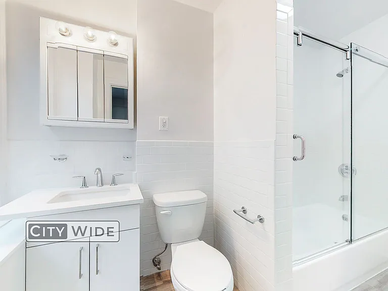 145 W 55th St #6E — Photo 4