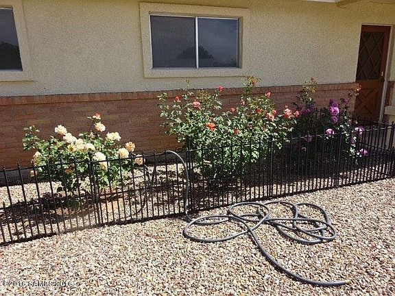 4th image of 890 La Mesa Dr
