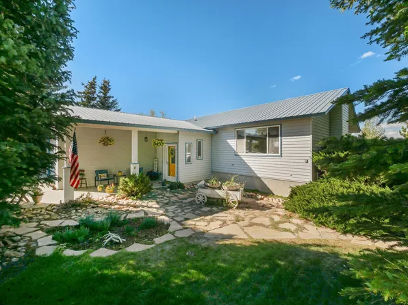 110 Elk Dr, Saratoga, WY 82331
