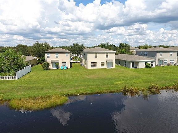 5th image of 7737 Carriage Pointe Dr