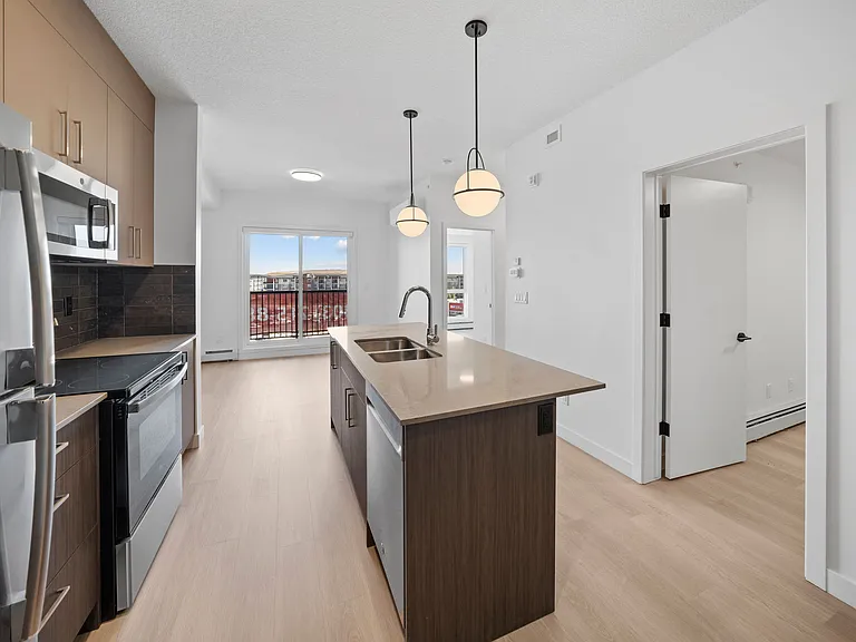 205 Hartell Way SE — Photo 70